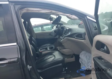 2017 Chrysler Pacifica Touring-L from USA, damaged, VIN 2C4RC1BG9HR730344